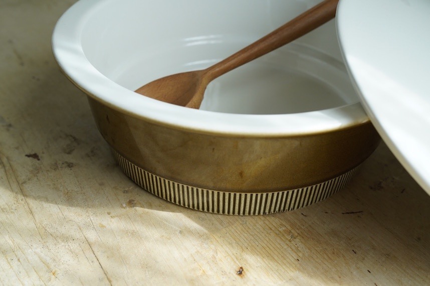 プールポタリー 蓋付き鍋 ｜ D+EMARKET Online