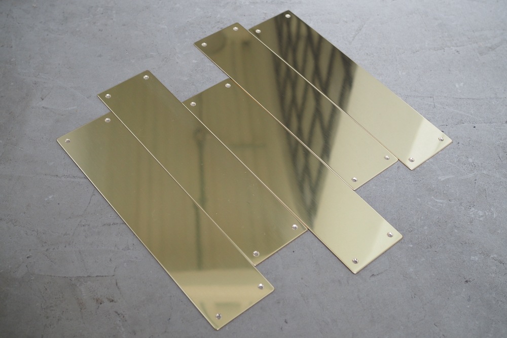 真鍮プッシュプレート ｜ D+E MARKET Online