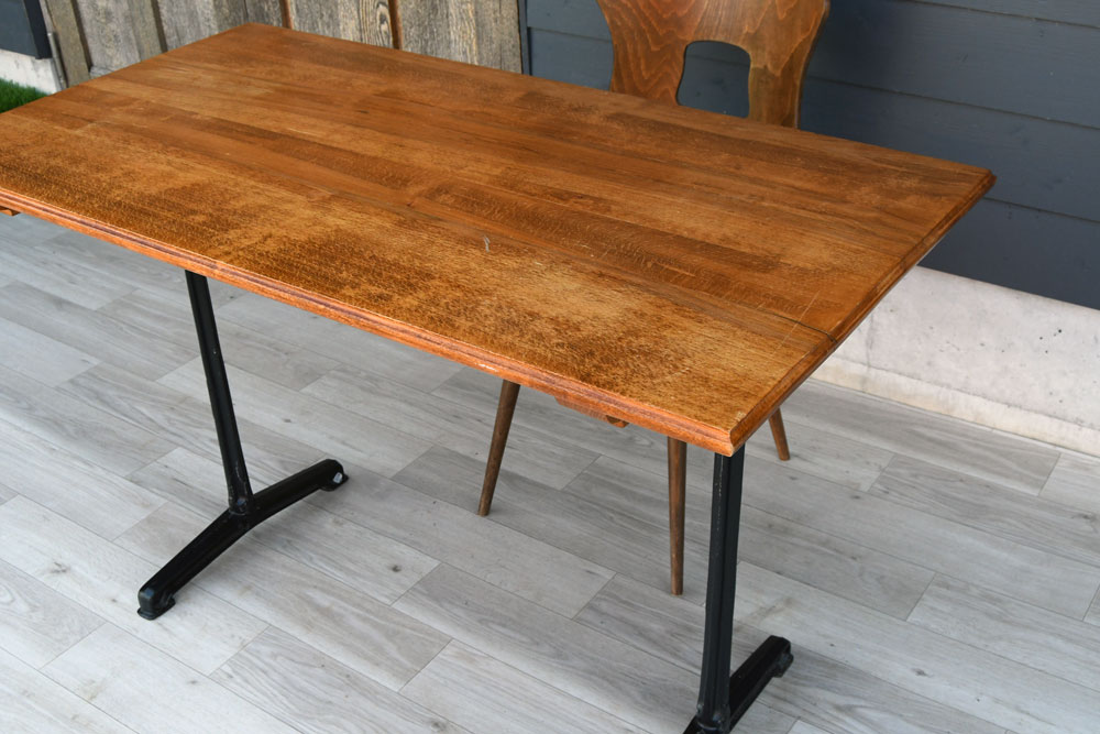 Bistro table (T)<p>ビストロテーブル (T)</p>