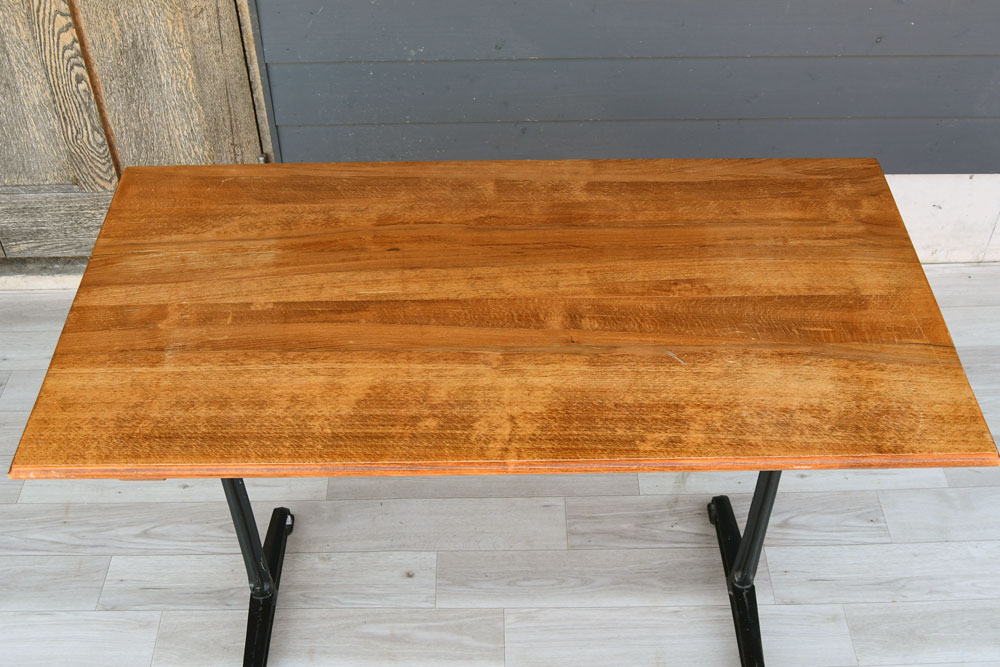 Bistro table (T)<p>ビストロテーブル (T)</p>