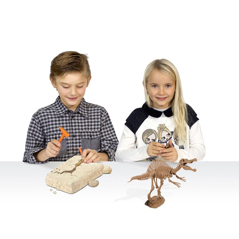 恐竜発掘キット スピノサウルス