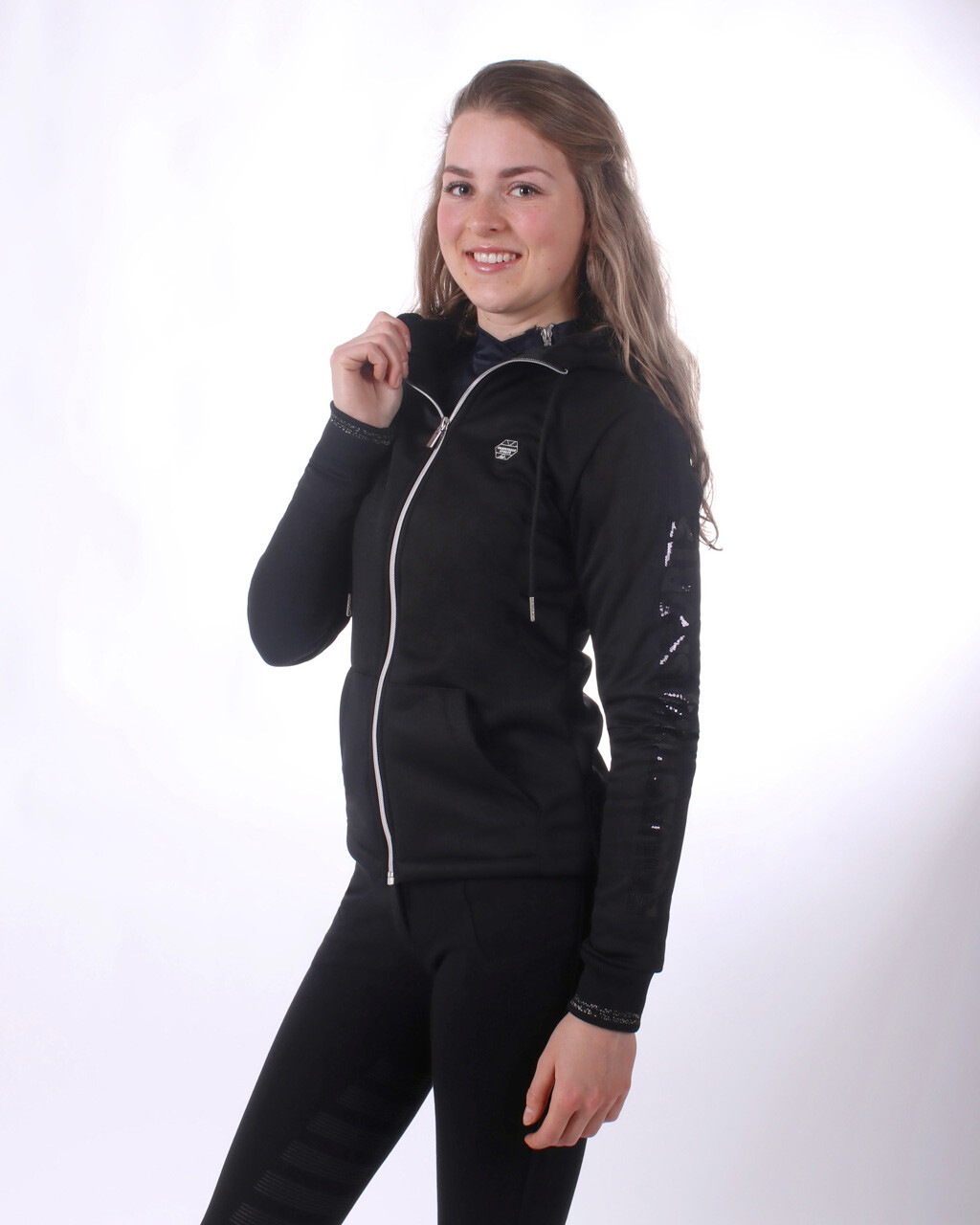 QHP �ӥ��� JK