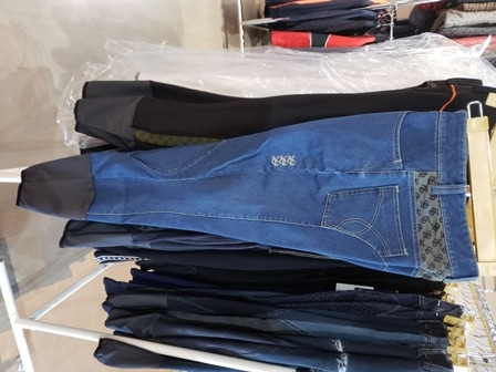 デニムライト Lg 膝革 Lady S ライトブルー 乗馬用品の通販 プラドショップ デニムライト Lg 膝革 Lady S ライトブルー 乗馬用品の通販 プラドショップ