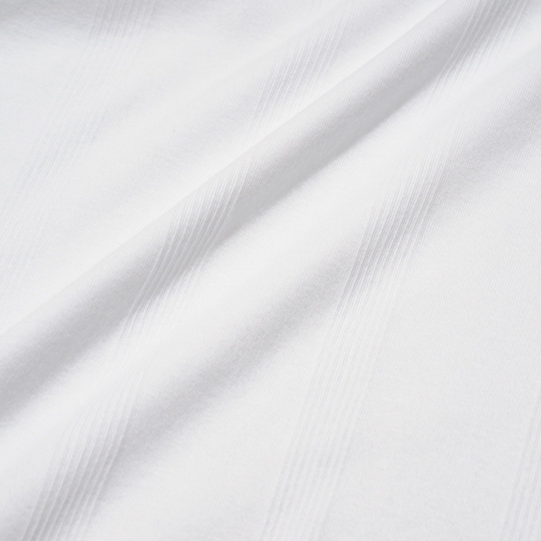 Panel-rib L/S Tee �����奢��ե��å� 142C�ʥۥ磻�ȡˡ�Robert P. Miller��T����ġ�