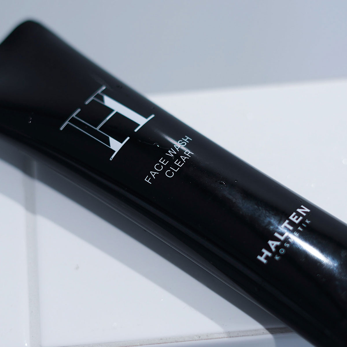 �ե����������å��� ���ꥢ��HALTEN����������