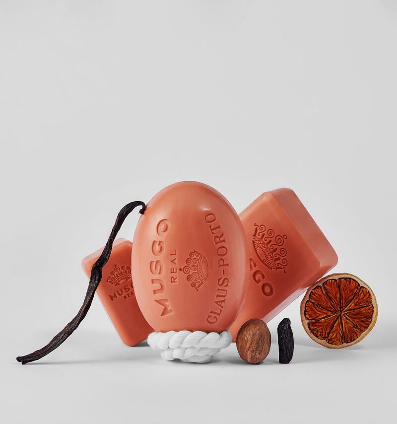 SOAP ON A ROPE Puro Sangue 190gCLAUS PORTOи