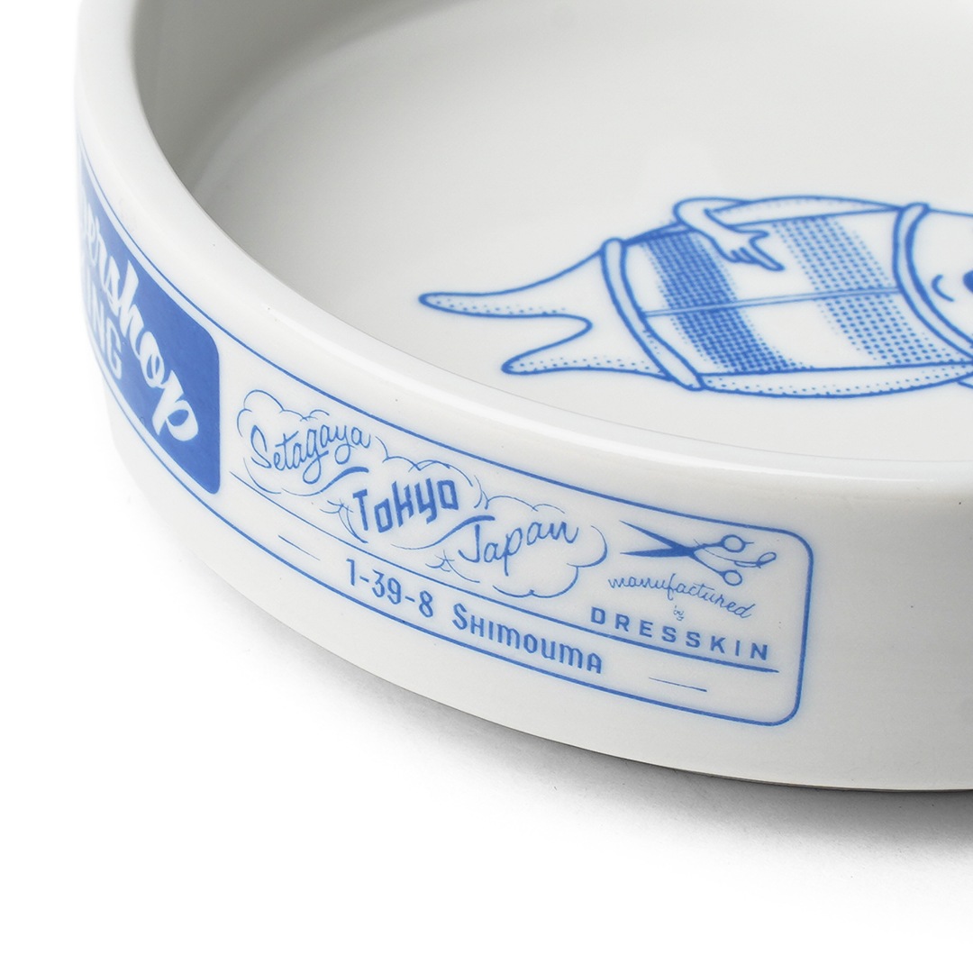 スペイン製　彫金の灰皿　アッシュトレイ　王冠　騎士　ライオン　紋章　アンティーク barbershop KING × DRESSKIN SMOKE DISH（灰皿）／barbershop