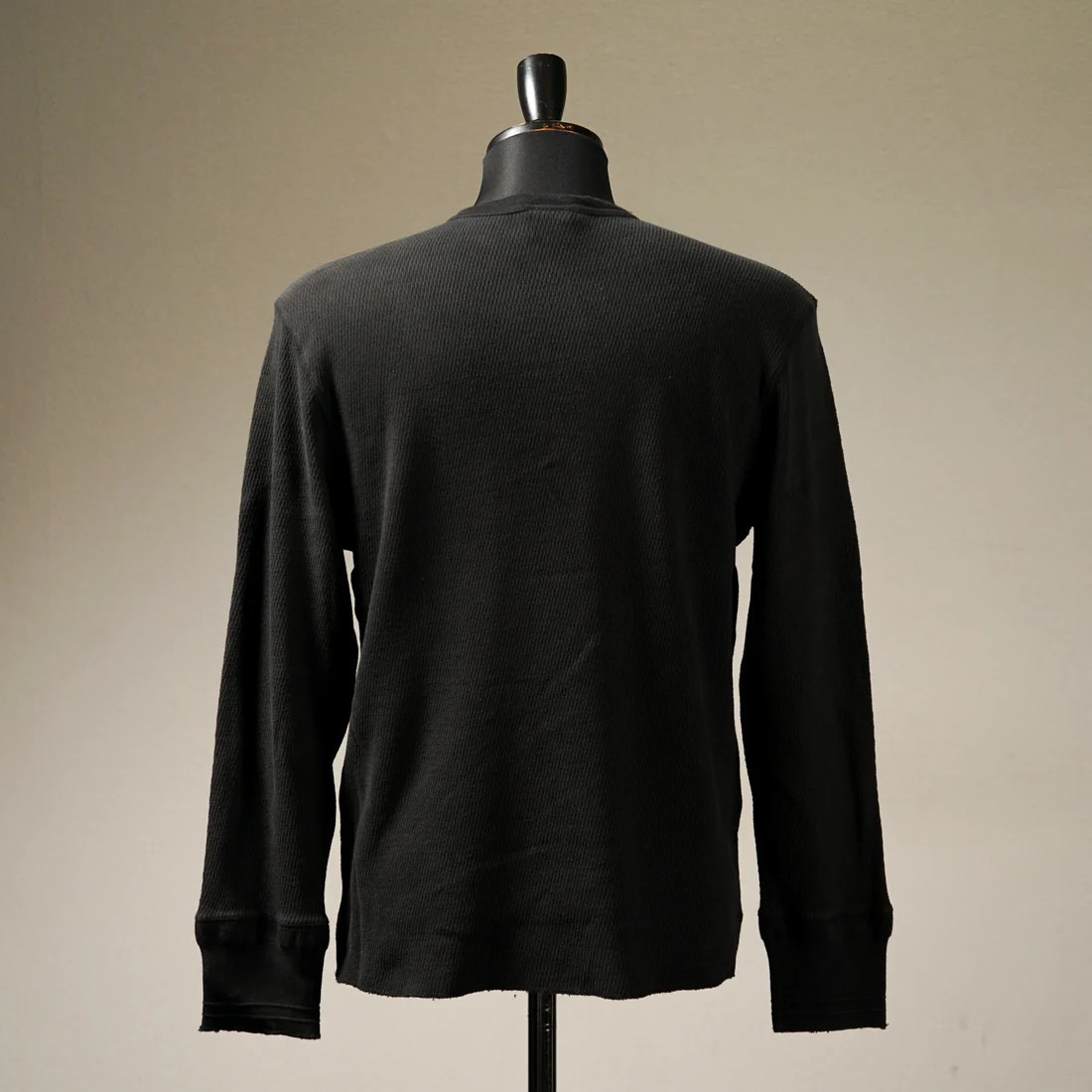 VINTAGE FINISH STANDARD WAFFLE HENRY L/S T-SHIRTS_28BKˡGLAD HAND Tġ