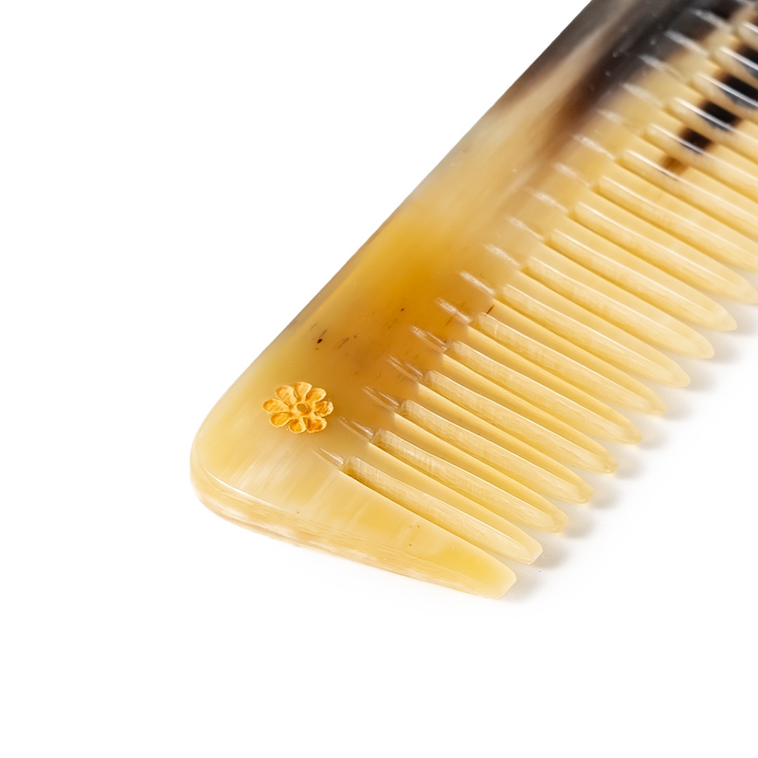 Buffalo horn comb/NIKIʥ