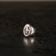 INSIGNIA PINKIE RING��WHITE�ˡ�GLAD HAND�ʻ��ء�