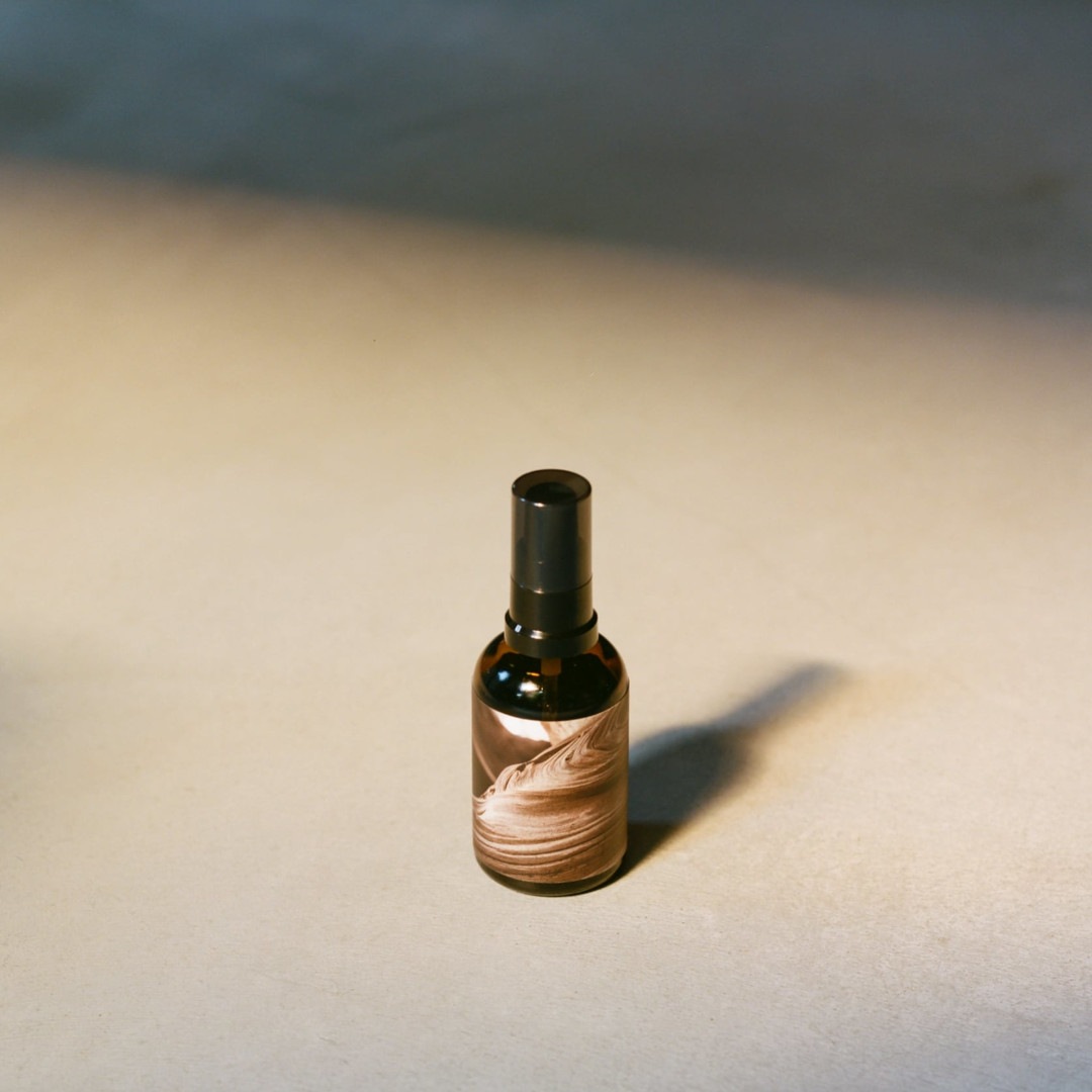 Fabric Spray 50mlSmells like Skin and SinˡPLUSʥե֥åץ졼