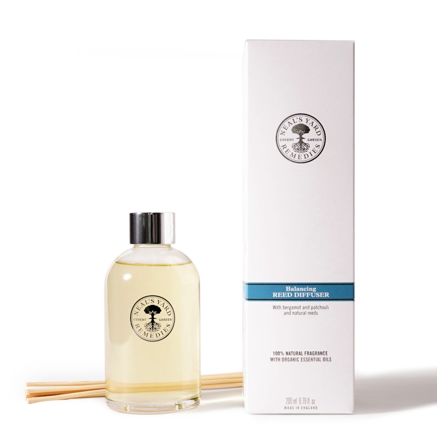 ニールズヤードレメディーズ　リードフレグランスディフューザー　バランシング Amazon.co.jp: NEAL'S YARD REMEDIES(ニールズヤードレメディー