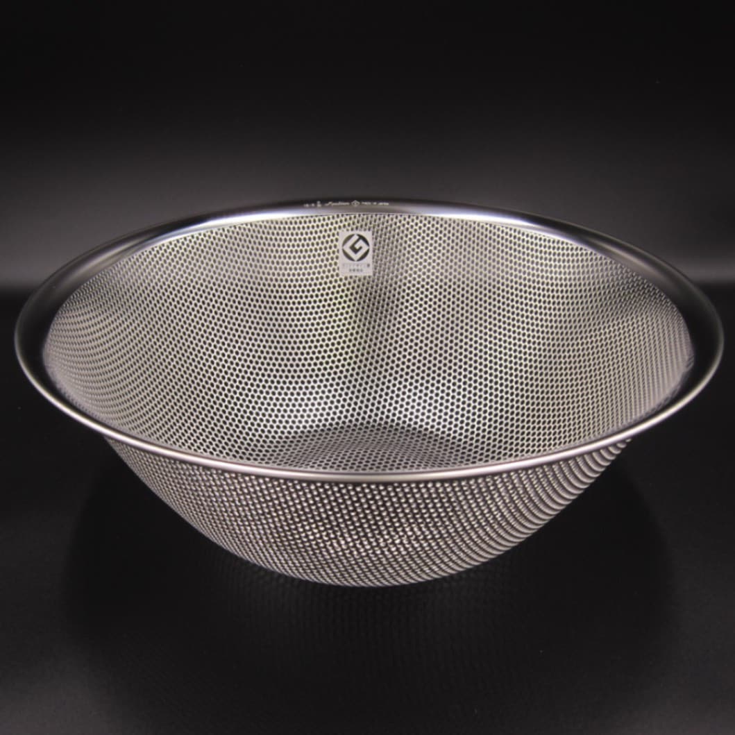 三宝産業 HACCP対応パンチング揚げざる　穴径5mm 026492009 1個 UK 18-8 HACCP 深型パンチボール 27cm 8405400 三宝産業（取寄品