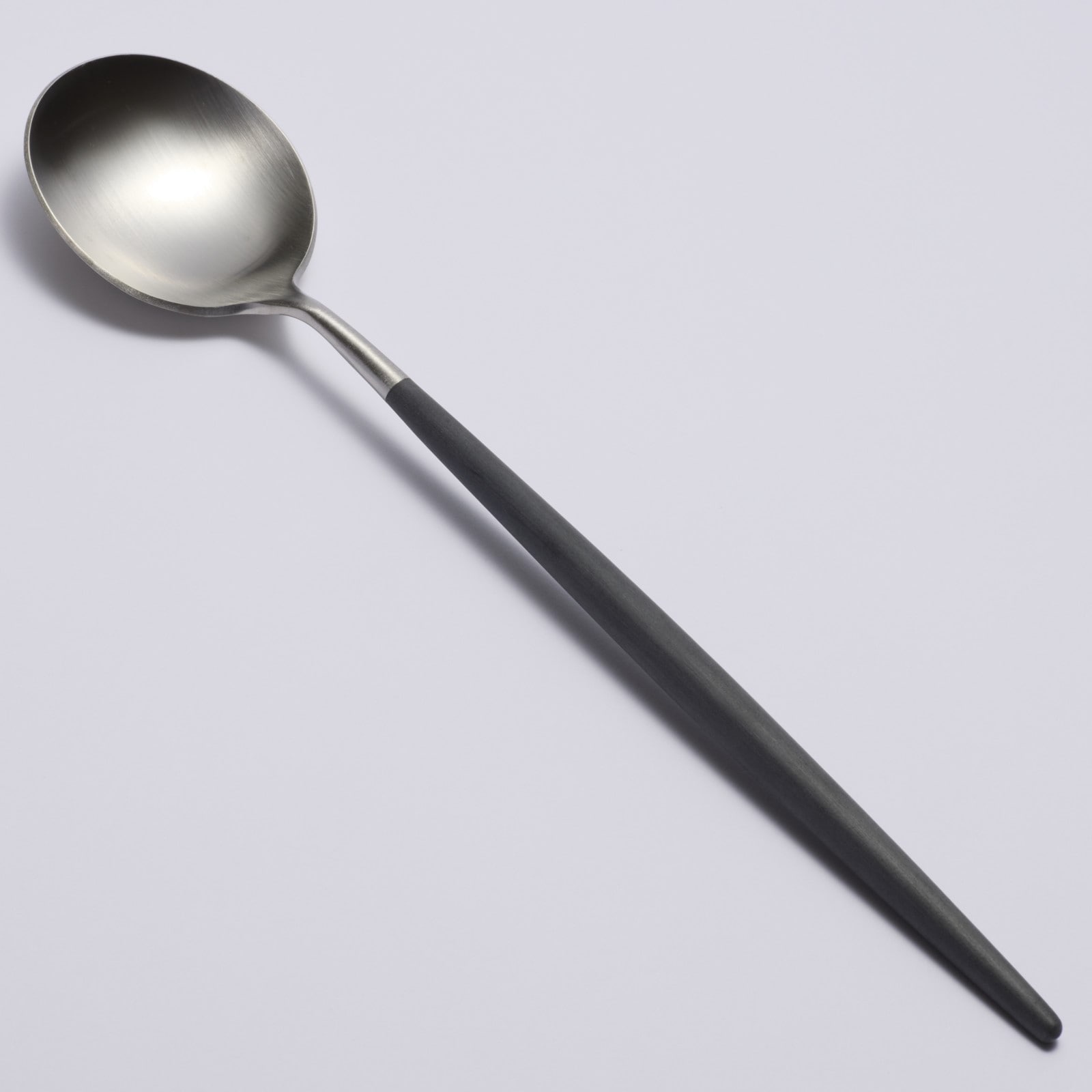 【Cutipol】ゴア サービングスプーン & フォーク　ブラック × シルバー GOA ブラックシルバーサービングスプーン CT-GO-14-F