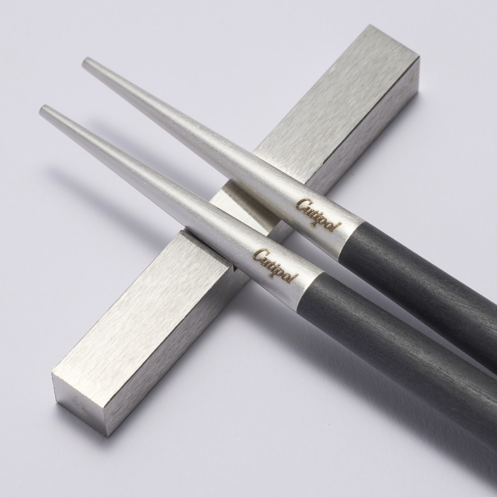 GOA ブラックシルバーお箸セット CT-GO-29-F | Cutipol
