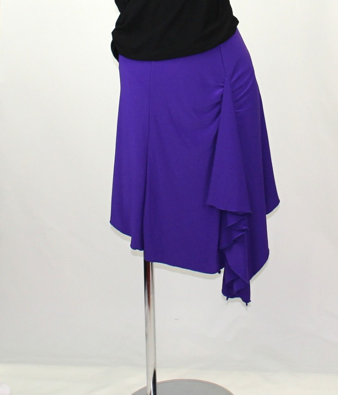 エイトラインラテンスカート　サイズ：F