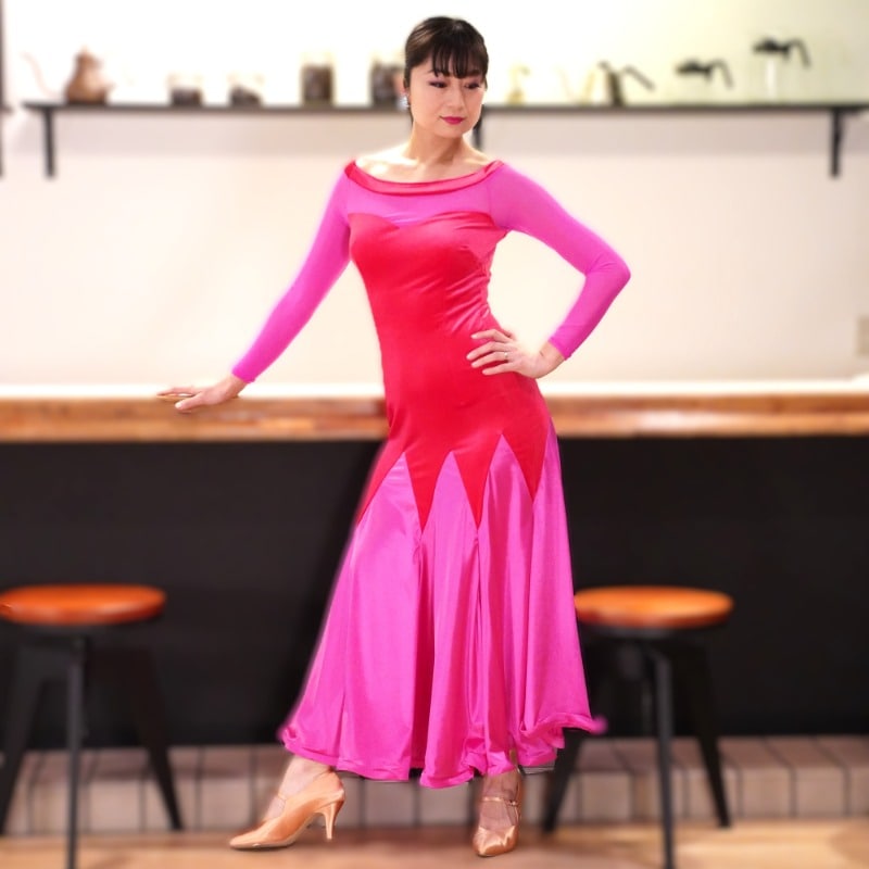 エレガントワンピース　サイズ：M