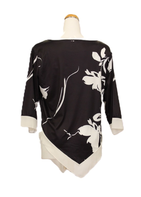 花柄デザインカットソー　サイズ：XL