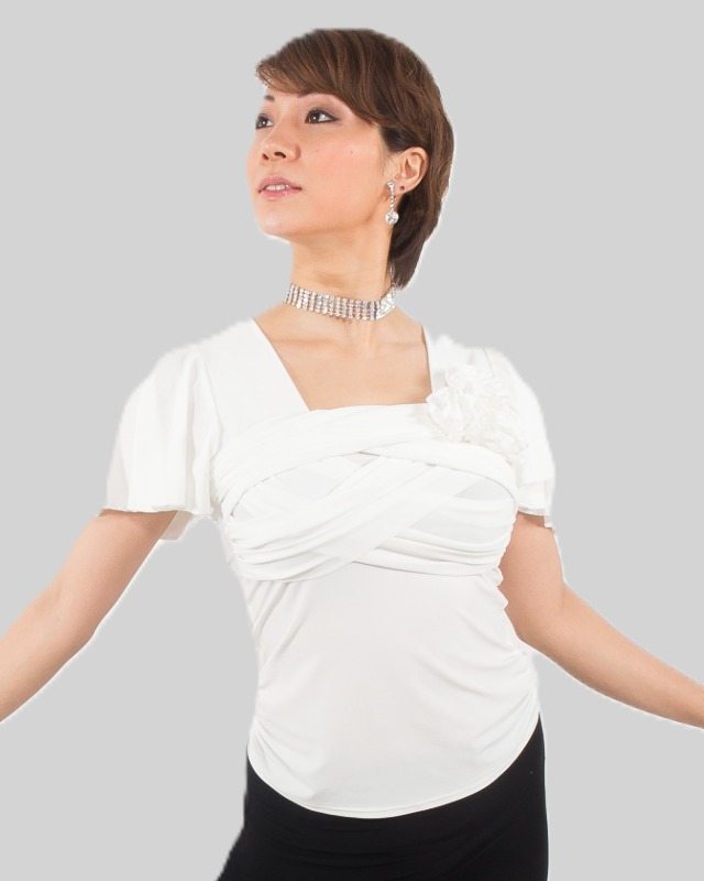 ねじりデザインカットソー　サイズ：F