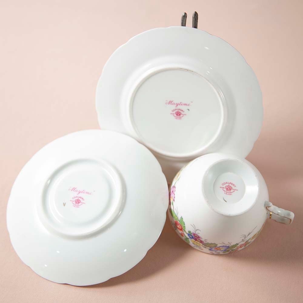 【2026年 新規買い付け品】アンティーク イギリスで買い付けた 名窯「Coalport コールポート」のトリオ