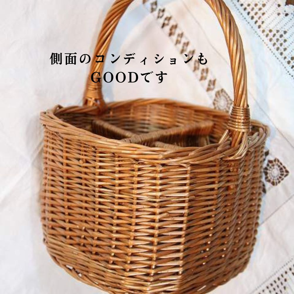 アンティーク イギリスで買い付けた 4つのコンパートメント ボトルを入れていた 籐製のバスケット