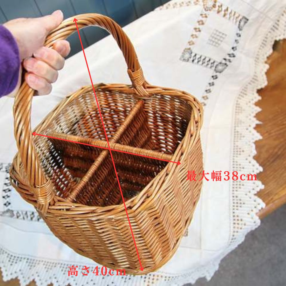 アンティーク イギリスで買い付けた 4つのコンパートメント ボトルを入れていた 籐製のバスケット