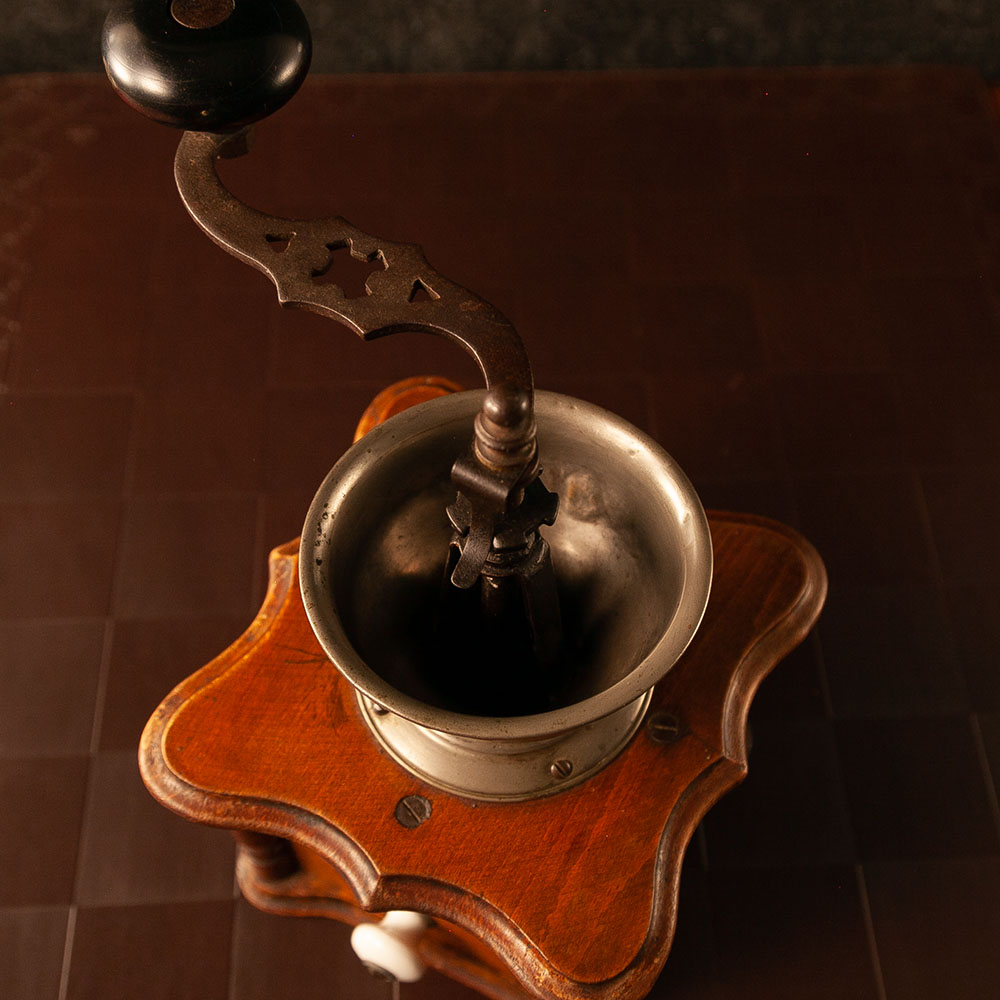 アンティーク フランスで買い付けた ロバート・ザッセンハウス社製 手挽き コーヒーミル