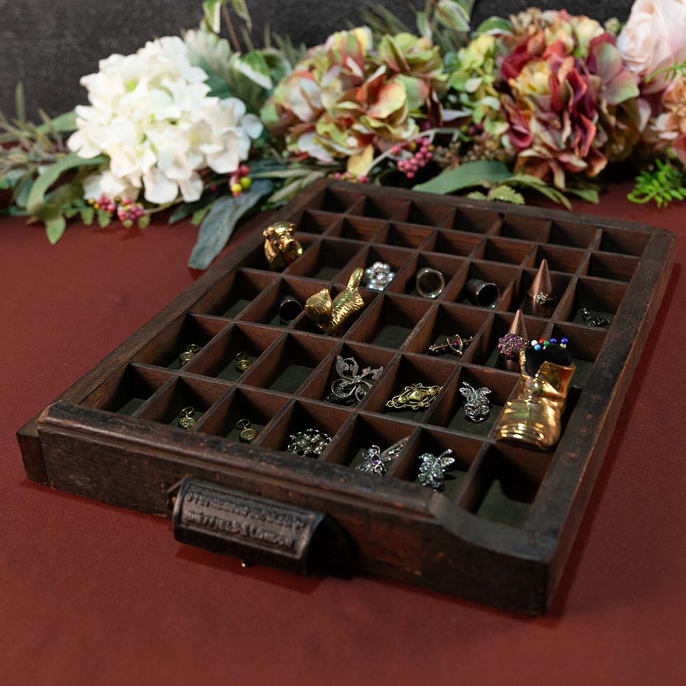 アンティーク イギリスで買い付けた 小物のディスプレイにおすすめ プリンタートレイ