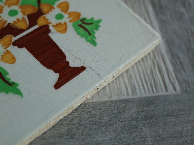 アンティーク フランスで買い付けた DIYにおすすめ タイル