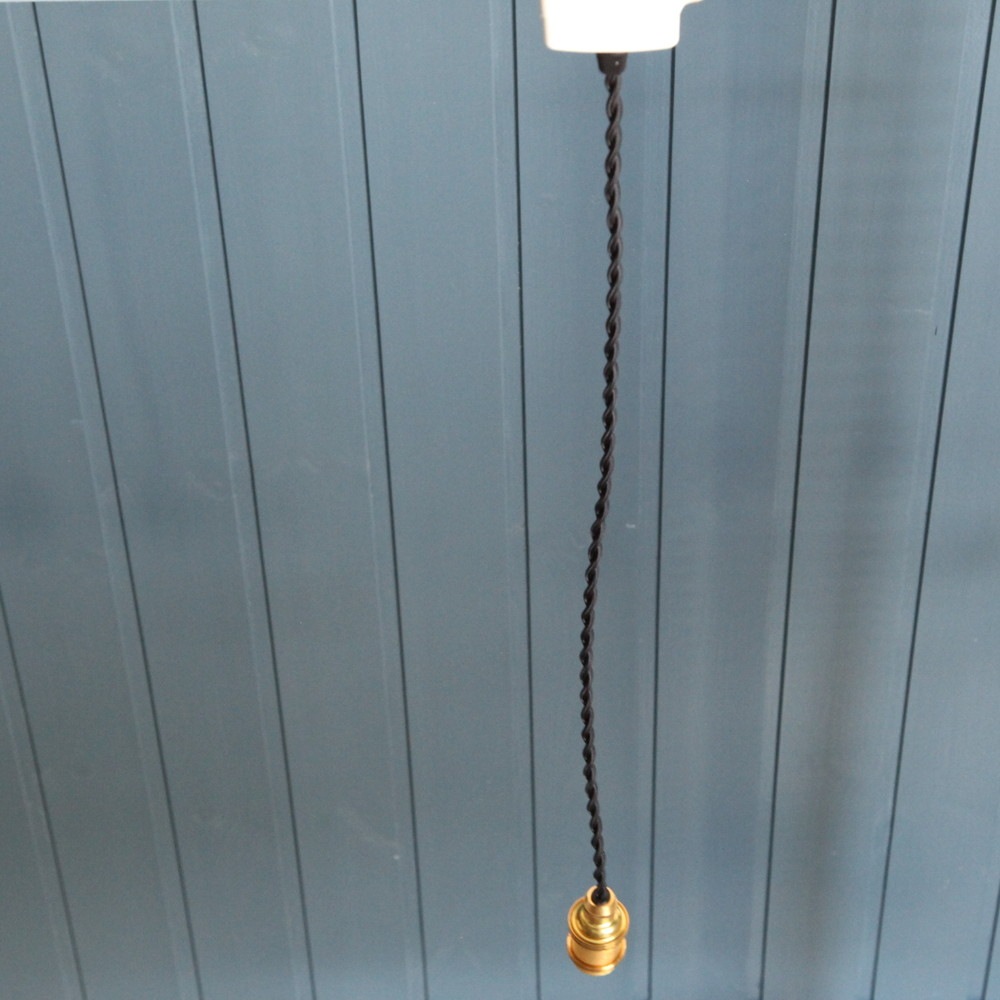 【ご希望の長さに対応いたします】ランプシェードを取り付ける 内ネジ式 ランプシェード ツイストシルクコード 日本式対応コードセット（ゴールド・黒）