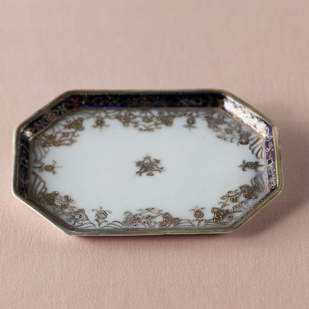 アンティーク イギリスで買い付けた 白磁に深い藍色 金の装飾が美しい オールドノリタケ ドレッサーセット