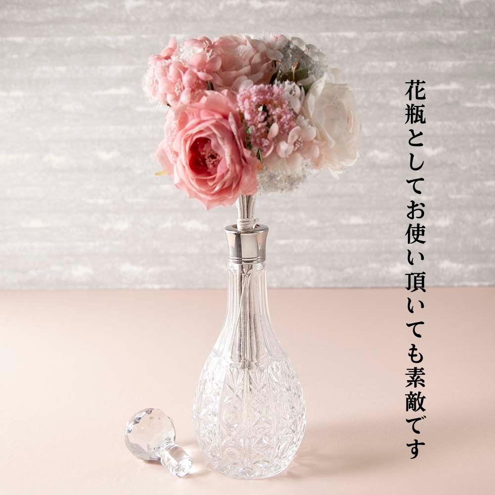 アンティーク　イギリスで買い付けた 美しいカットガラスのデキャンタ