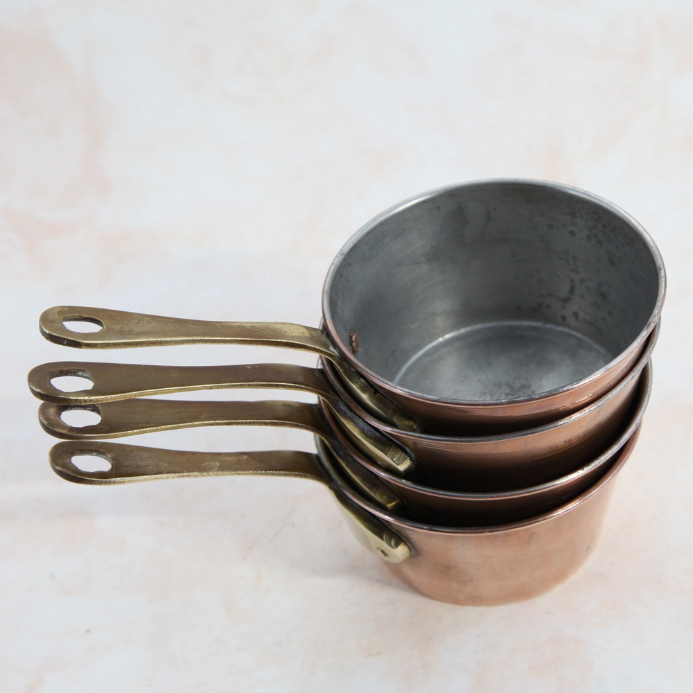 アンティーク イギリスで買い付けた 熱伝導ばっちり キャンプやアウトドアにおすすめ ハンドル付き 銅製（COPPER） 鍋 4点セット