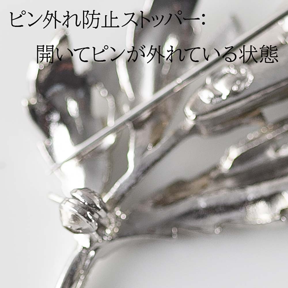 アンティーク イギリスで買い付けた マーカサイトがちりばめられた 花のデザイン ブローチ