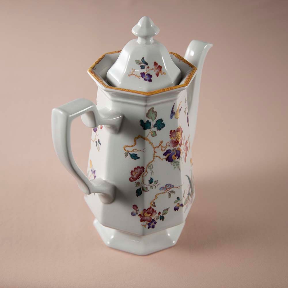 【新着商品】ヴィンテージ イギリスで買い付けた WEDGWOOD ウェッジウッド デボン・ローズ ジョージタウンコレクション コーヒーポット カップ＆ソーサー