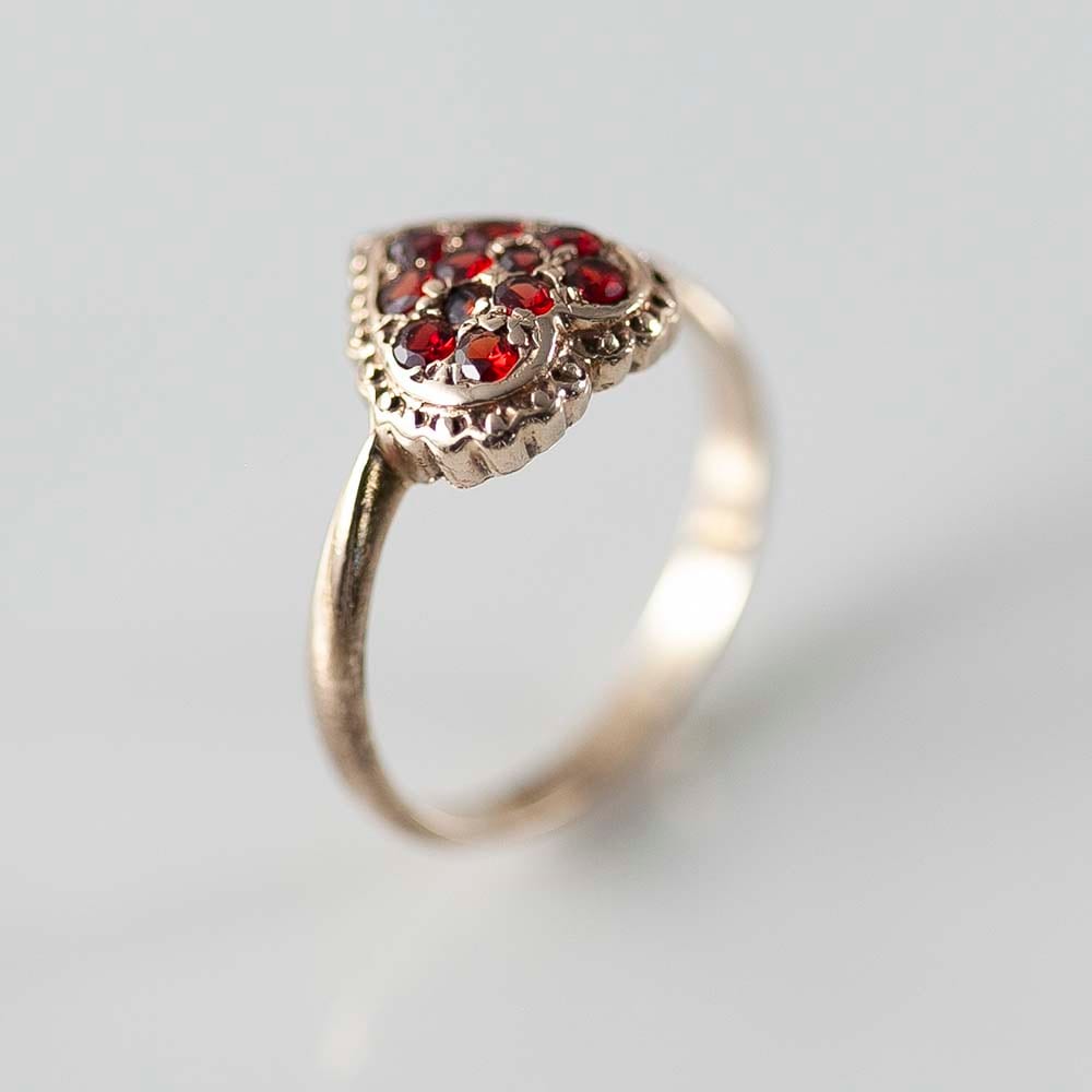 ハート型ガーネットリング Amazon | ハート リング 指輪 ガーネット レディース ピンキー