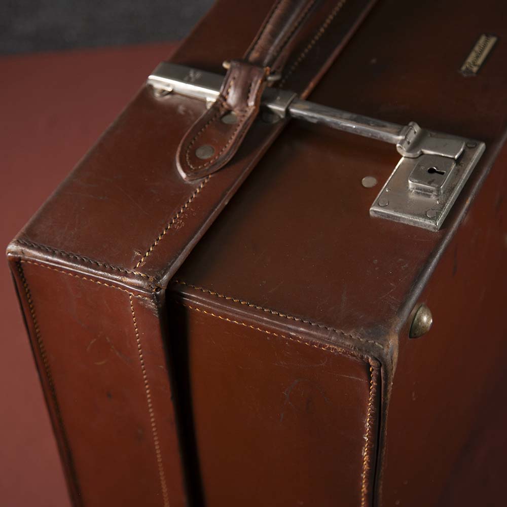 【SOLD OUT】アンティーク イギリス紳士が愛した 1930年代製 Revelation エキスパンダブル アタッシュケース 拡張機能付き 本革 レザー トランク（アタッシュケース）英国アンティーク 