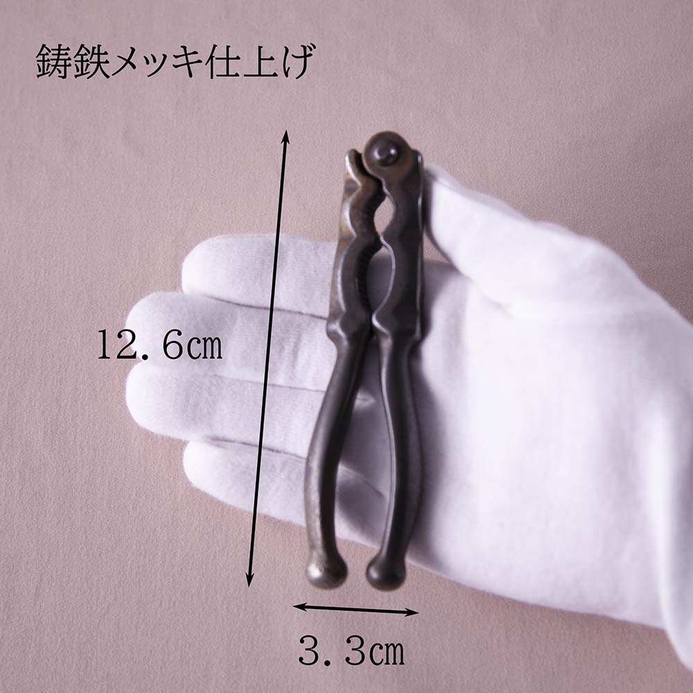 アンティーク イギリスで買い付けた 大小のサイズを割ることのできる ナッツクラッカー くるみ割り