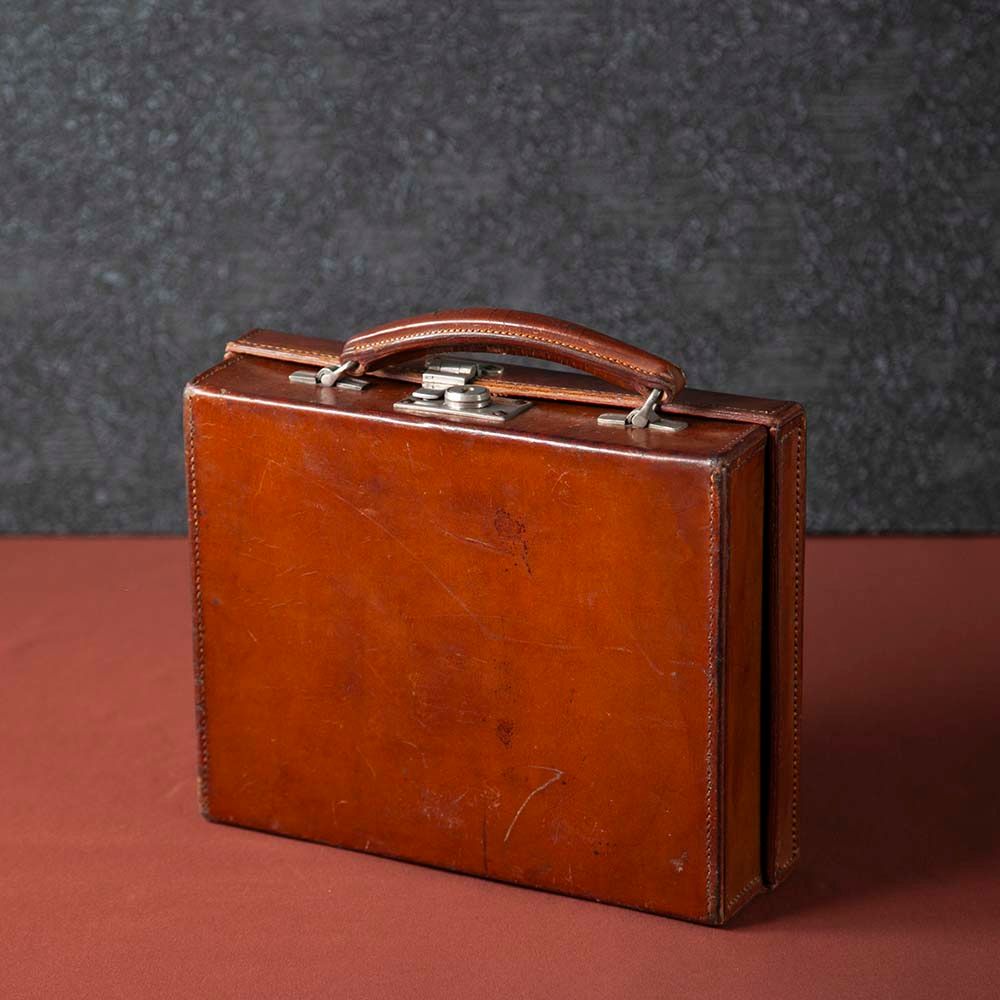 【新着商品】アンティーク イギリス紳士が愛した 1900～1920年代製 鍵付き 本革 レザー トランク（アタッシュケース）