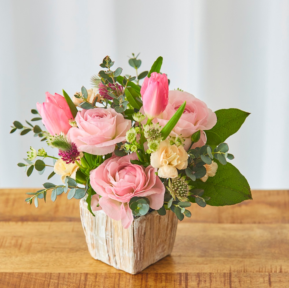 【季節の生花アレンジメント】春の花便り〈60-80サイズ〉