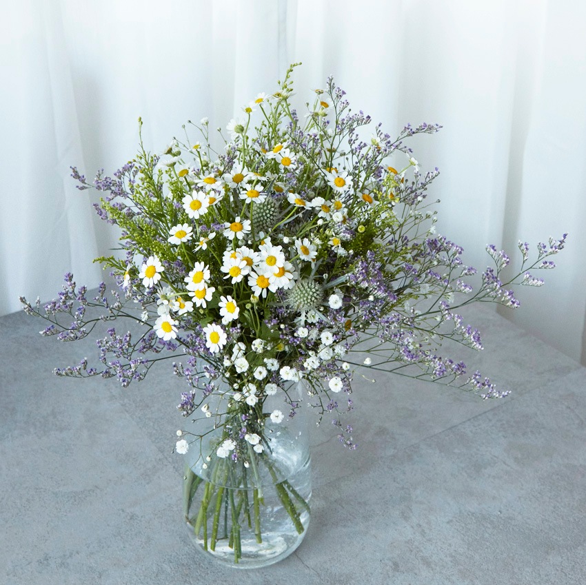【お供え・お悔やみ生花ブーケ】　シャンペトルブーケ champetre bouquet〈100-120サイズ〉