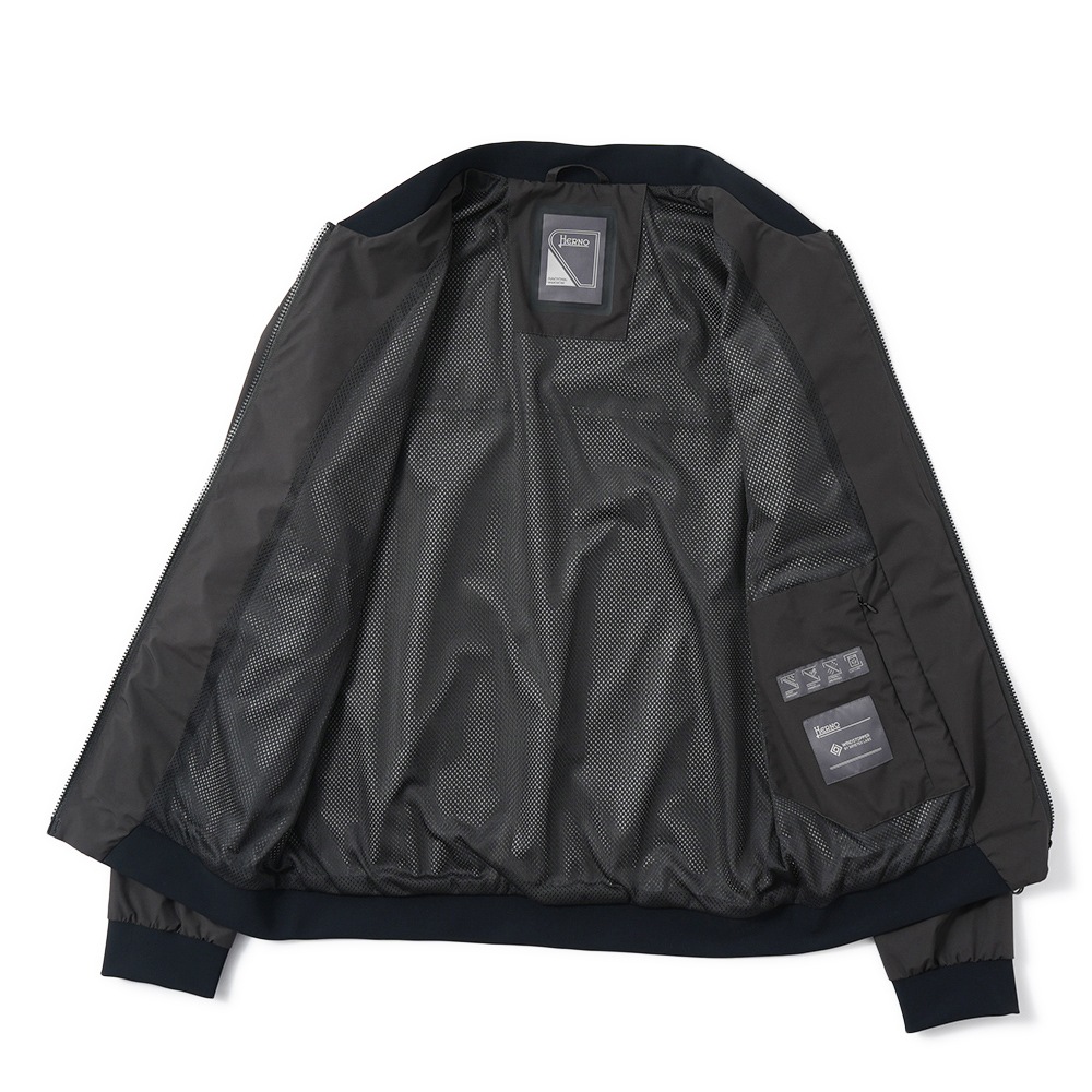 HERNO ヘルノ FUNCTIONAL WARDROBE GORE-TEX 2レイヤー MA-1型 ジップアップブルゾン GI000457U-11106 BROWN BLACK