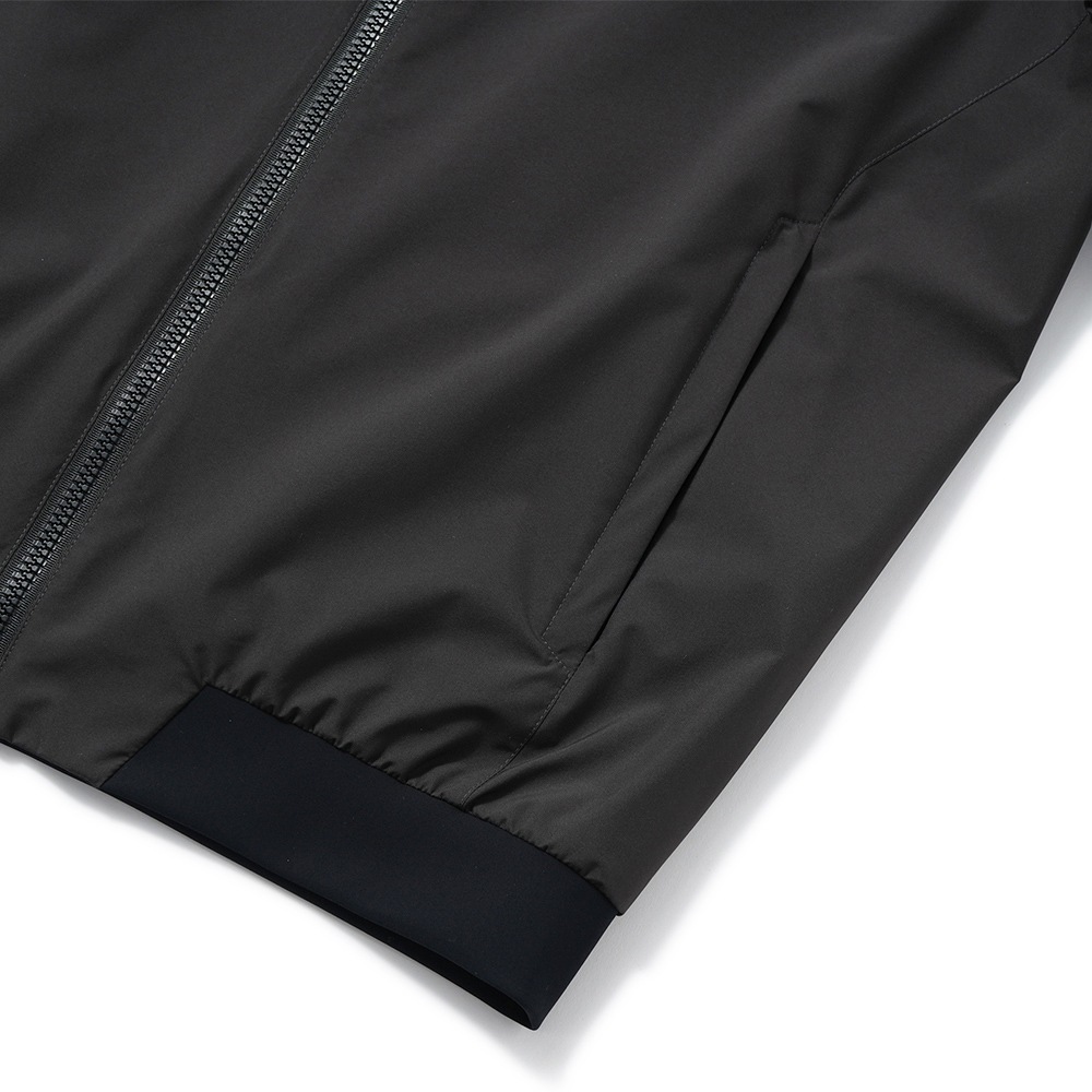 HERNO ヘルノ FUNCTIONAL WARDROBE GORE-TEX 2レイヤー MA-1型 ジップアップブルゾン GI000457U-11106 BROWN BLACK