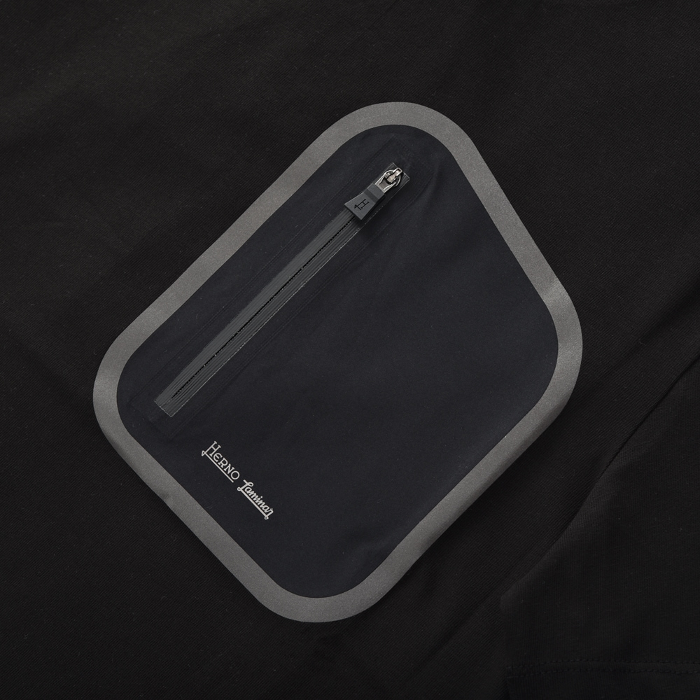 HERNO Laminar ヘルノ ラミナー ゴアテックス ポケット コンパクトジャージ ショートスリーブTシャツ JG00015UL-52000 BLACK