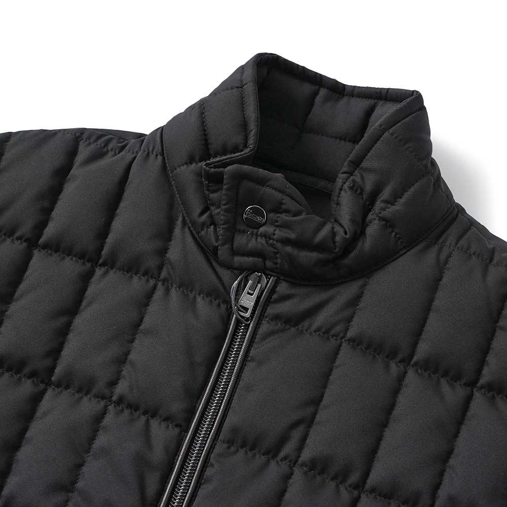 HERNO ヘルノ ARENDELLE POLAR-TECH 撥水ポリエステル  シングルライダース ダウンブルゾン PI001257U-12414Z BLACK