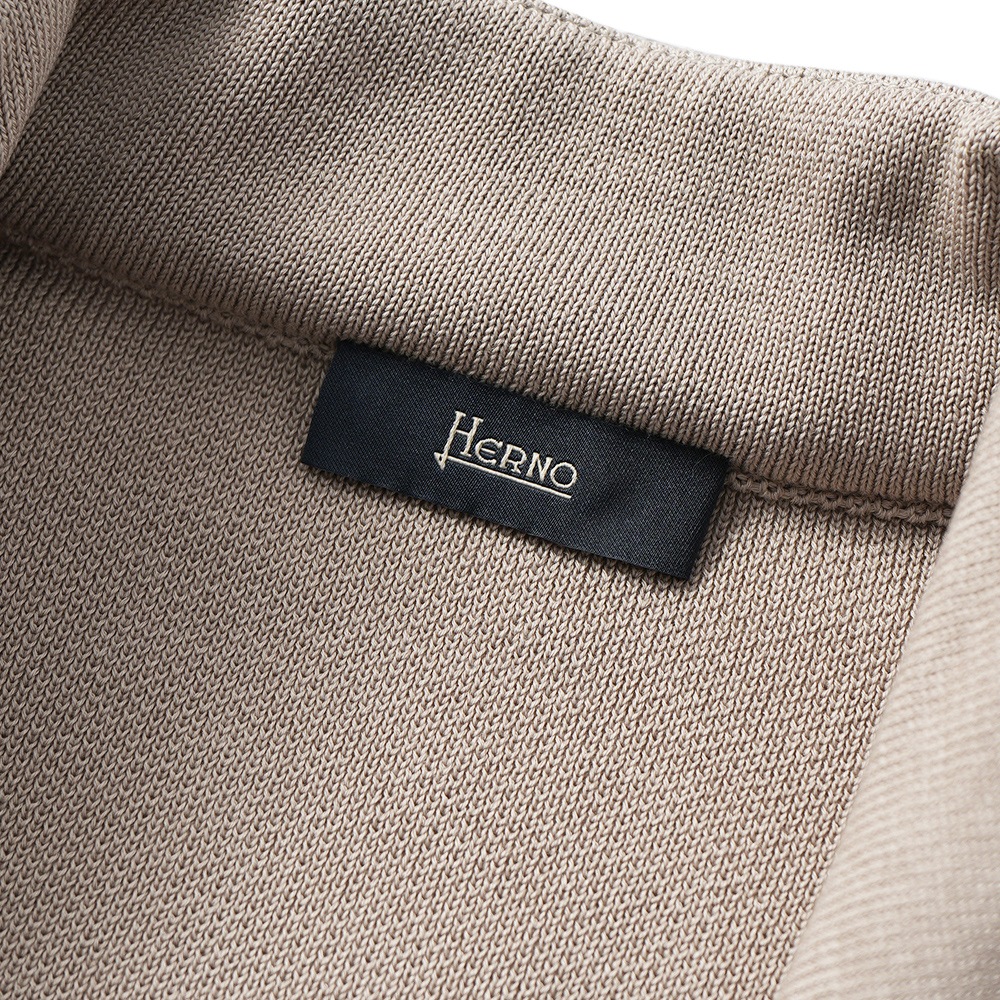 HERNO ヘルノ ポリエステル・コットンピケニット 中綿 ジップアップベスト MC000165U-72056 TAUPE