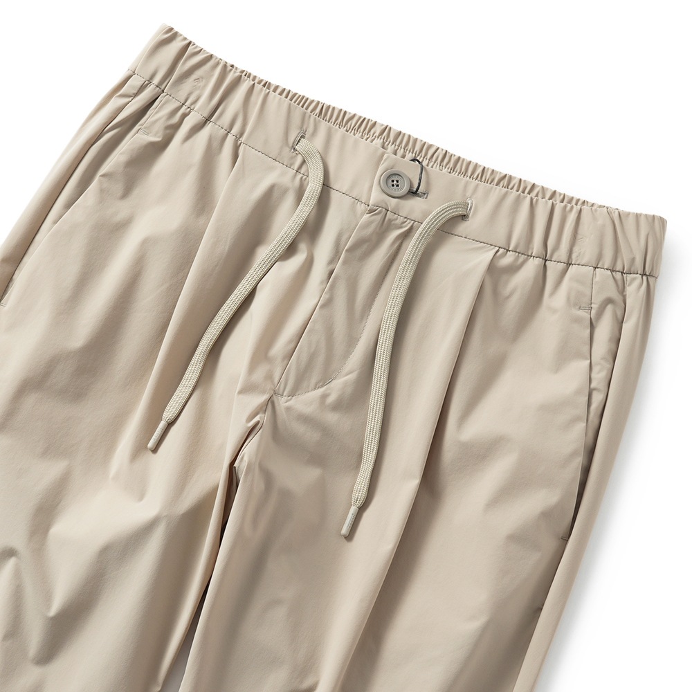 HERNO ヘルノ NYLON MAESTRO ストレッチナイロン シャーリングパンツ PT000077U/12691Z IVORY