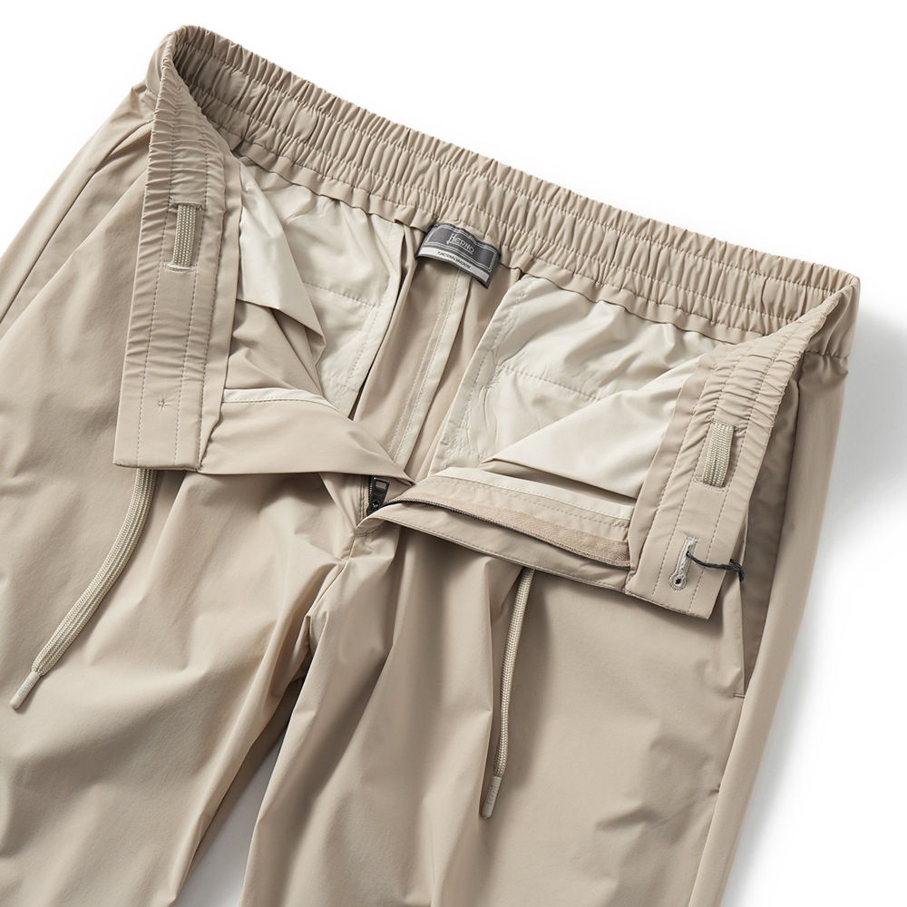 HERNO ヘルノ NYLON MAESTRO ストレッチナイロン シャーリングパンツ PT000077U/12691Z IVORY