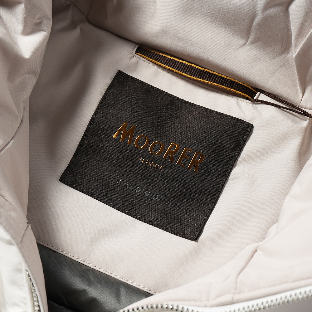 Hide MooRER ムーレー ALBINI STPアルビ二　ホワイト MOORER ムーレー ALBINI-STP アルビニ ポリエステル フーデッドダウン