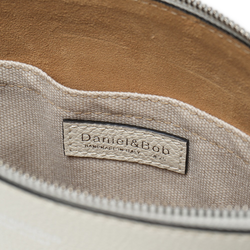 Daniel&Bob ダニエル&ボブ OTELLO SHOULDER-24SH ALCE accopiato オテッロショルダー 24 アルチェアコピアート IVORY
